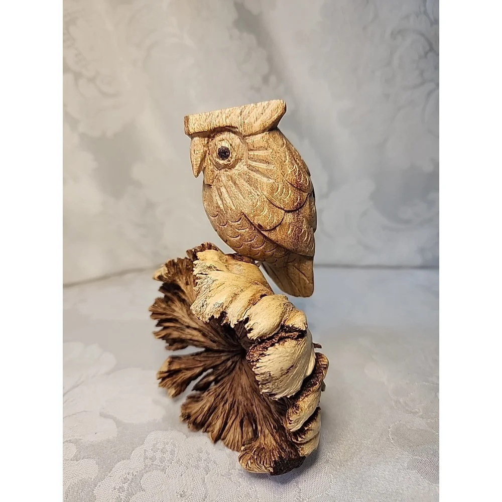 Handcrafted Owl Figurine Carved On Parasite Burl Wood,Excellent Cond.